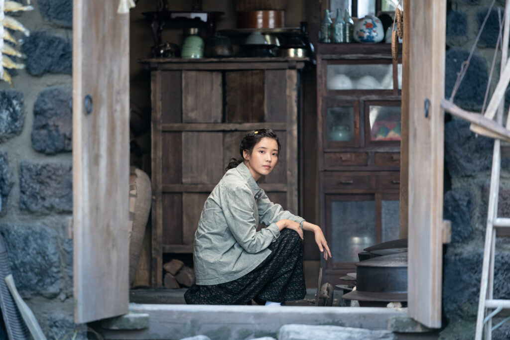 An image of one of the protagonist at home.