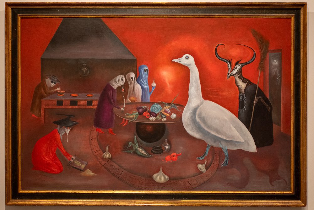 Leonora Carrington, Nonna Moorhead's Aromatic Kitchen (1974; olio su tela, 79 x 124 cm; Ardmore, Oklahoma, The Charles B. Goddard Center for Visual and Performing Arts).